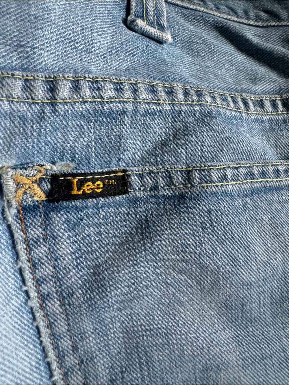 Levi's Light Blue Bootcut Jeans Trio - Picture 4 of 9